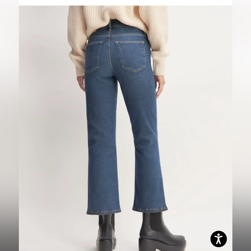 Everlane • THE KICK BOOTCUT JEAN